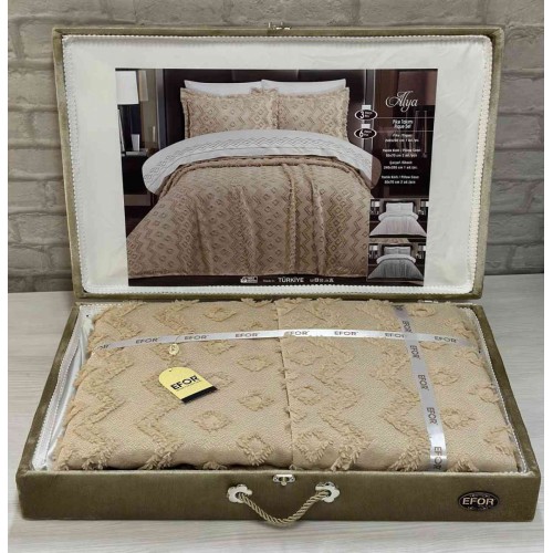 Покрывало EFOR в сундучке ALYA 240*260 с наволочками 2 шт.(50*70) капучино (CAPI)