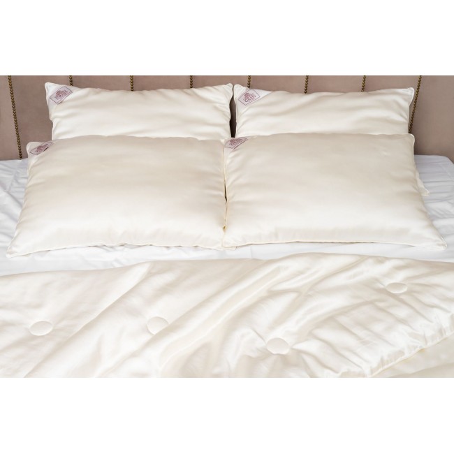 Подушка GREAT SILK GRASS мягкая 50х68