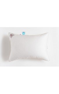 Подушка пуховая "КИНРОС" трехкамерная в тонком хлопковом сатине, средняя 50x70, GERMAN GRASS