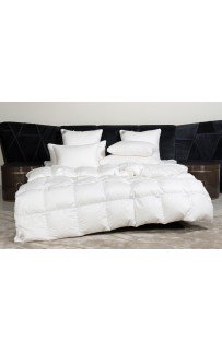 Подушка пуховая "КИНРОС" в тонком хлопковом сатине, средняя 70x70, GERMAN GRASS