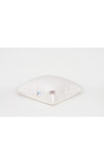 Подушка пуховая "КИНРОС" трехкамерная в тонком хлопковом сатине, упругая 70x70, GERMAN GRASS