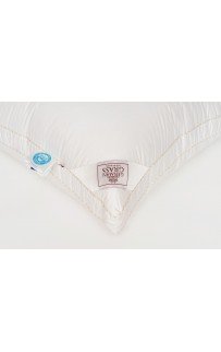 Подушка пуховая "КИНРОС" трехкамерная в тонком хлопковом сатине, упругая 70x70, GERMAN GRASS