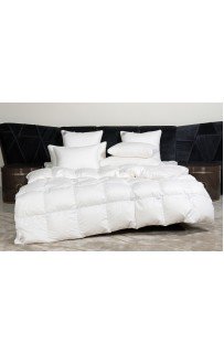 Подушка пуховая "КИНРОС" трехкамерная в тонком хлопковом сатине, средняя 50x70, GERMAN GRASS