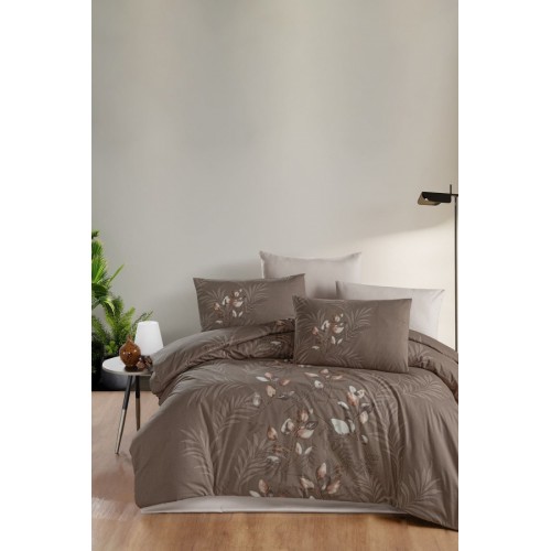 Постельное белье "Карвен" ранфорс семейный Hardy Brown