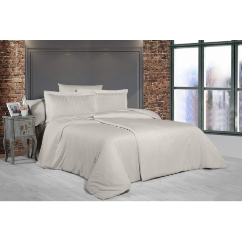 Постельное белье "Карвен" Stripe Satin семейное N 164-SS 003 светло-бежевый (Акция)