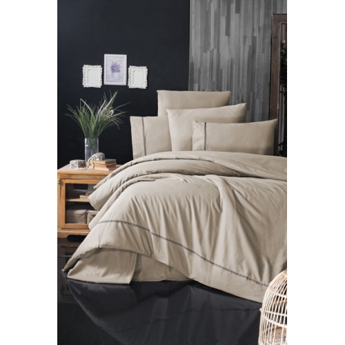 Постельное белье "Карвен" DELUхE ранфорс 1,5 спальн (Alisa ecru) (Акция)