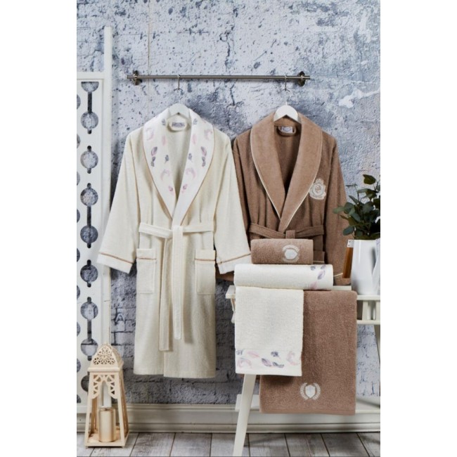 Халат Karven "Перья" (муж.+жен.) c полотенцами махра 50*90(2(/70*140(2)