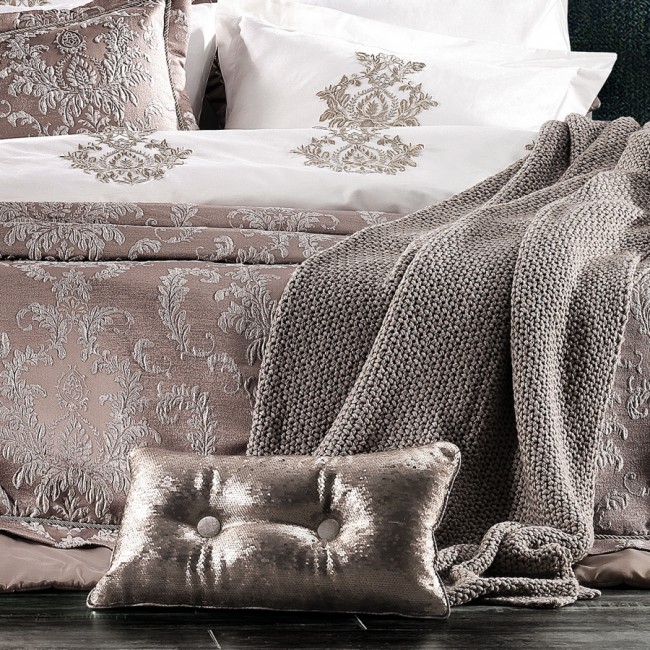 Плед ZEBRA CASA "MEGHAN" вязанный евро т/бежевый