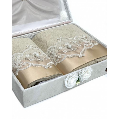 Набор полотенец Rebeka "FRANSIZ" махра 50*90/70*140 сундук HS1480 (V-5 ) бежевый (Акция)