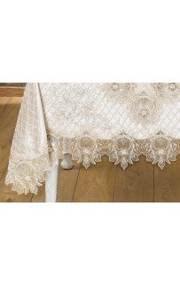 Скатерть Карвен "GRAND" 160*260 велюр с кружевом M 795 krem/кремовый