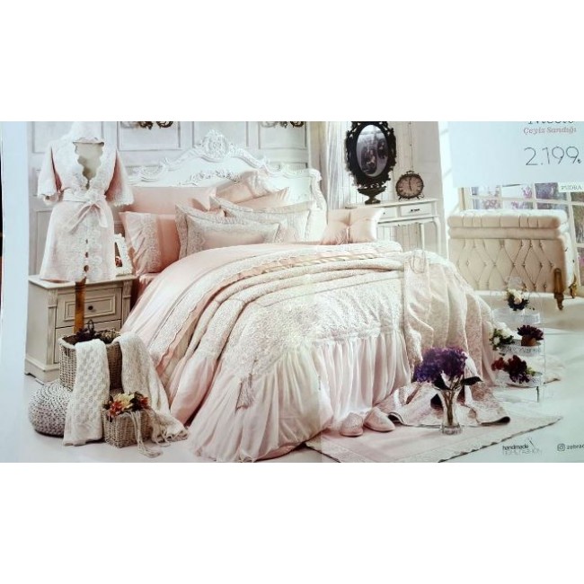 Комплект-сундук ZEBRA "NICOLE" с вышивкой евро (17 предметов) Y 630 (Акция)