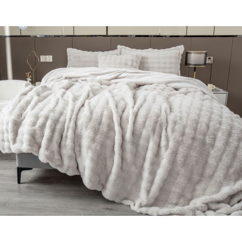 Покрывало декоративное Shinshilla buffy (экрю) 220х240 KAZANOV.A