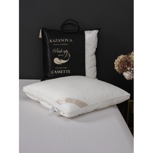 Подушка Cassette (жемчуг) 70х70 KAZANOV.A.