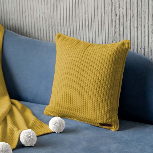 Декоративная подушка "Лео" PASIONARIA