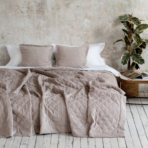 Покрывало с наволочками "Деко" PASIONARIA