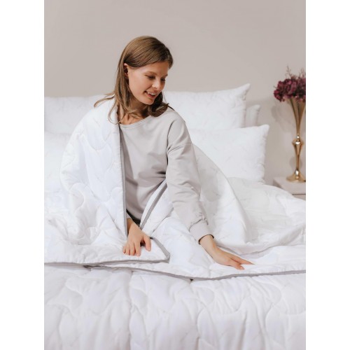 Классик Одеяло 195х215 Siberia Sofi De MarkO