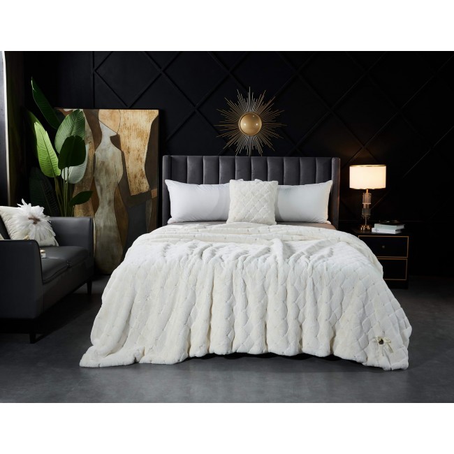 Бернард (молоко) Покрывало 160х220 Sofi De MarkO Бернард (молоко) Покрывало 160х220 Sofi De MarkO