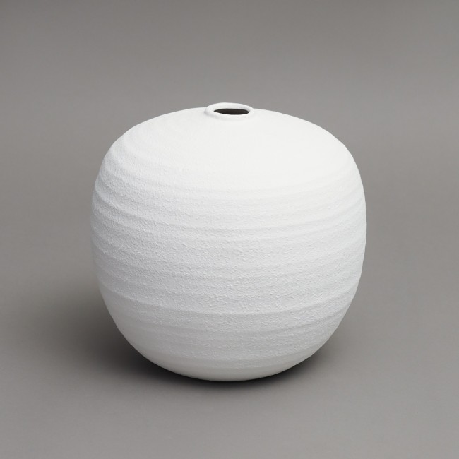 Жасмин (белая) Ваза керамическая 28х28х27см Sofi De MarkO Жасмин (белая) Ваза керамическая 28х28х27см Sofi De MarkO