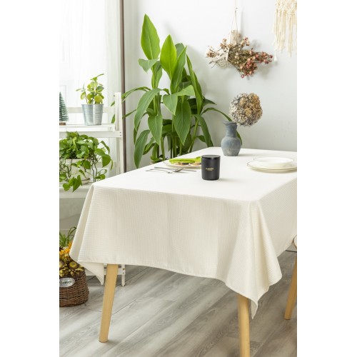 Индира (крем) Скатерть 140х220 Sofi De MarkO