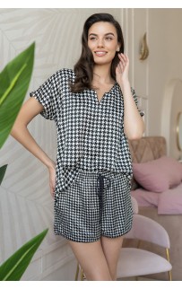 Julianna 3974 S