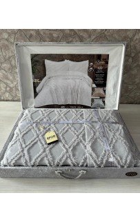 Покрывало EFOR в сундучке BEREN 240*260 с наволочками (50*70) серый (GRI)