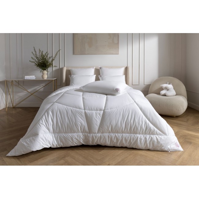 Одеяло "АЛЛЕРА" 240x220 всесезонное, GERMAN GRASS