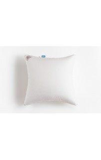 Подушка пуховая "КИНРОС" трехкамерная в тонком хлопковом сатине, средняя 70x70, GERMAN GRASS