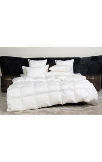 Подушка пуховая "КИНРОС" трехкамерная в тонком хлопковом сатине, средняя 50x90, GERMAN GRASS