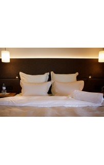 -015 Постельное белье Twist white and beige Семейный