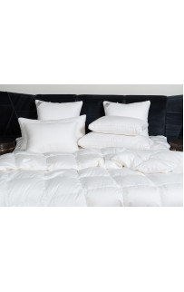 Подушка KING DOWN GRASS трехкамерная 3D упругая с бортиком 50х68