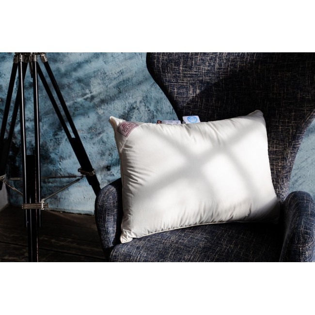 Подушка QUEEN DOWN GRASS средняя c бортиком 60х80