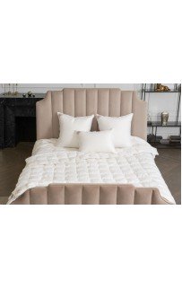 Одеяло GRAND DOWN GRASS всесезонное "Light" 150х200 Одеяло GRAND DOWN GRASS всесезонное "Light" 150х200