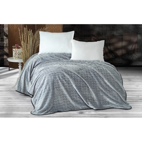 Плед EVLEN Super Soft "СЕРДЦЕ" 180*240 в коробке п/э Р 945 серый (Акция)