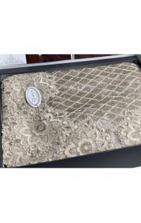 Скатерть Карвен "DATE"160*260 с салфетками велюр с кружевом 25 предметов M 792 cappuccino/капучино