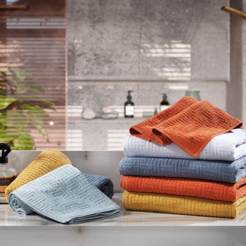 Полотенце Zebra casa "TERRY" 70*140 1шт. махра Н 1022 белый