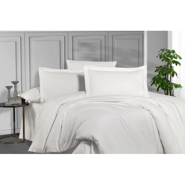 Постельное белье "Карвен" Stripe Satin 1,5 спальн. N 162-SS 009 кремовый (Акция)