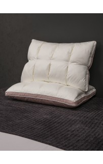 Подушка Cassette (жемчуг пудра) 70х70 KAZANOV.A.