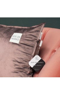 Ноэми (чайная роза) Подушка 45х45