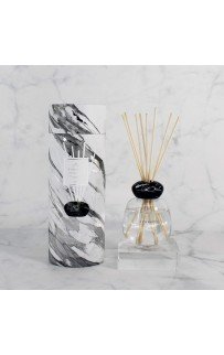 Oud and bergamot Ароматический диффузор (200 мл) Oud and bergamot Ароматический диффузор (200 мл)
