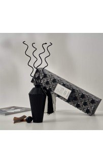 Cedar Forest Ароматический диффузор (300мл) Cedar Forest Ароматический диффузор (300мл)