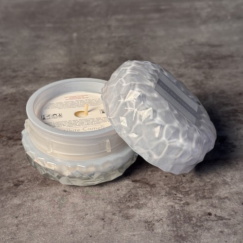 White camellia Ароматическая свеча (70гр) Sofi De MarkO