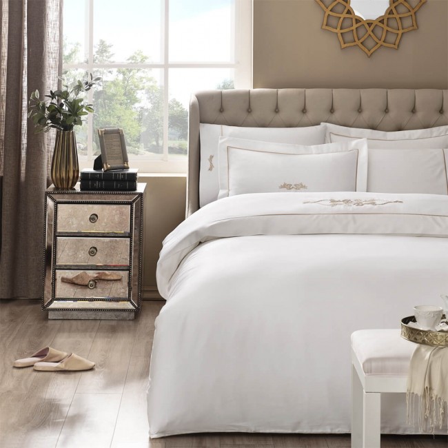 Комплект постельного белья Tivolyo Home DURANTE кремовый Евро